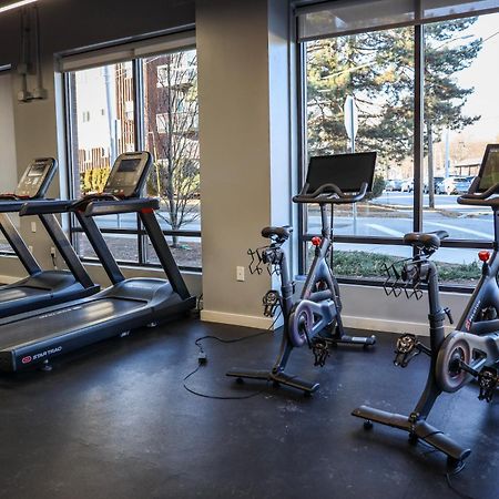 Luxury Apartment With Gym, Steps From Commuter Rail #4011 Reading Ngoại thất bức ảnh
