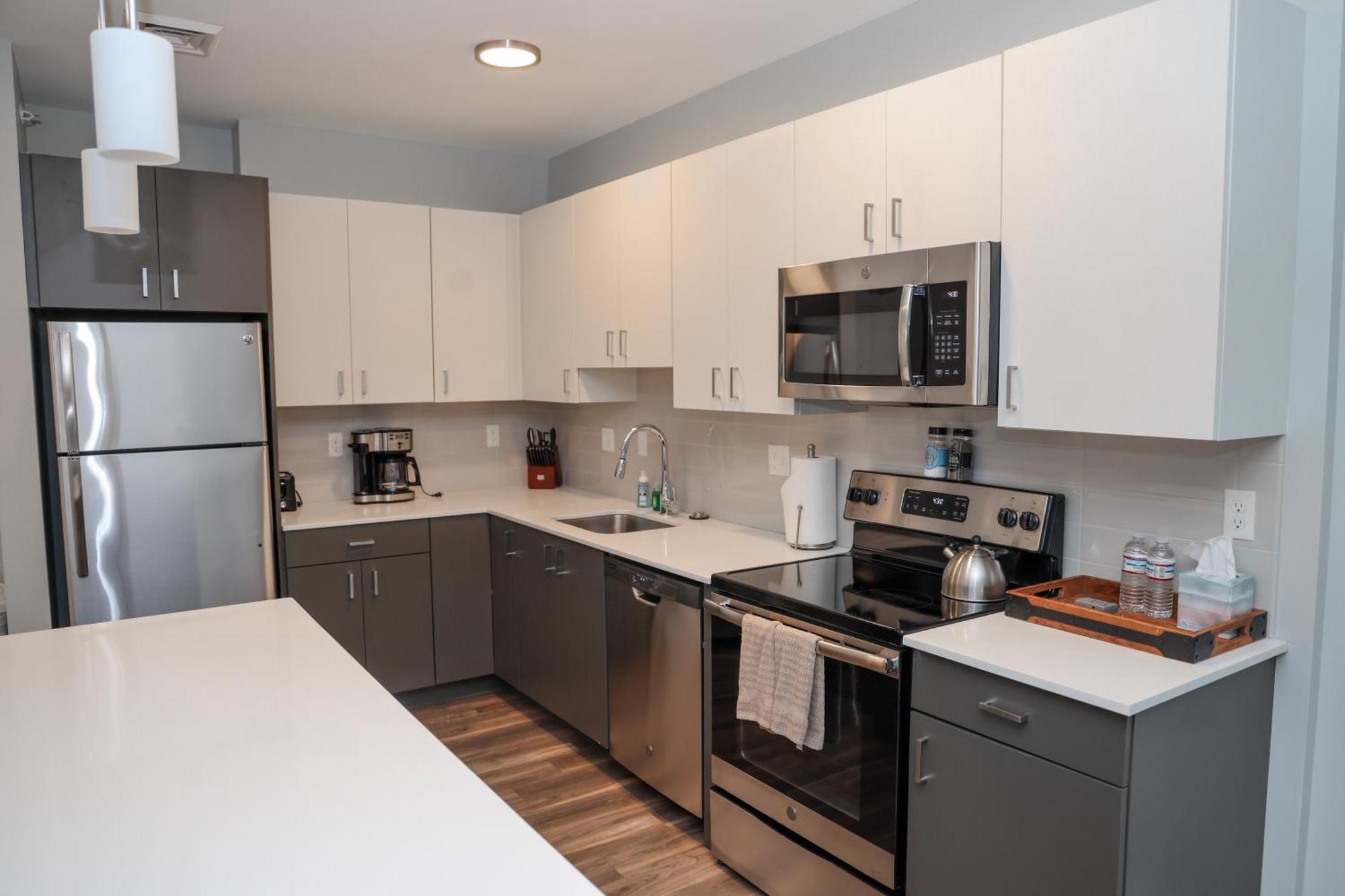 Luxury Apartment With Gym, Steps From Commuter Rail #4011 Reading Ngoại thất bức ảnh