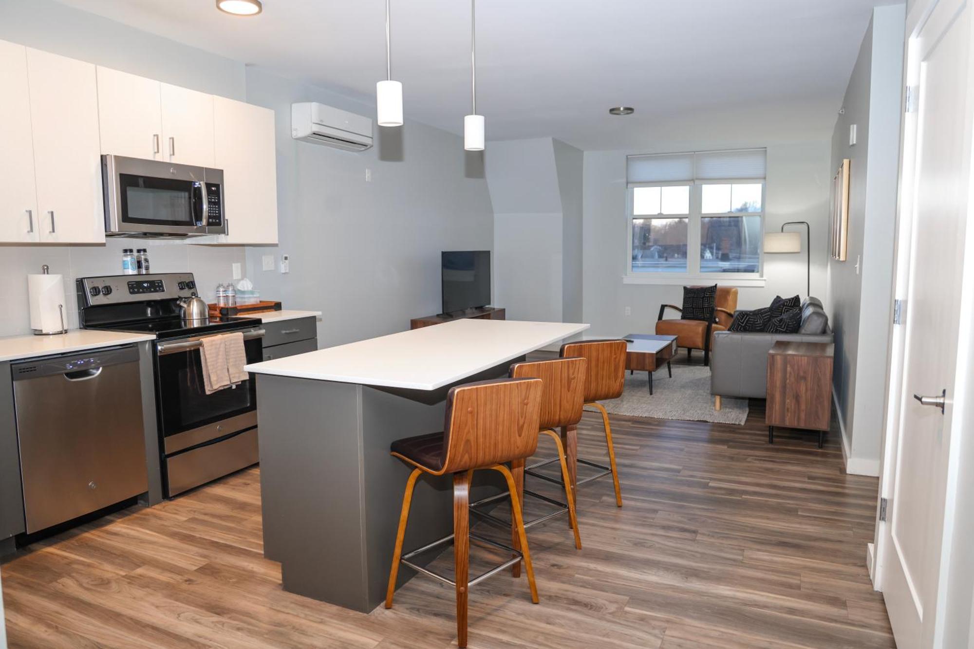 Luxury Apartment With Gym, Steps From Commuter Rail #4011 Reading Ngoại thất bức ảnh